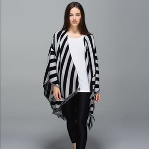 Lululemon Pranayama Scarf Shawl Wrap